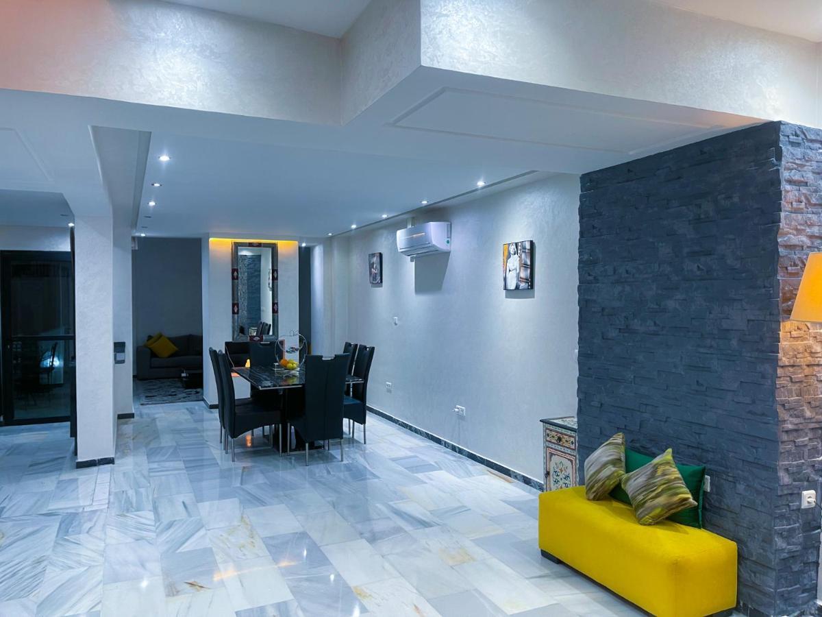 Appartement En Duplex Avec 3 Chambres Haut Standing Gueliz Marrakech Marrakesh Bagian luar foto