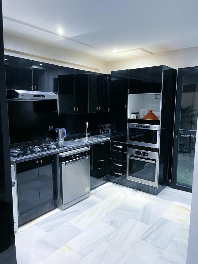 Appartement En Duplex Avec 3 Chambres Haut Standing Gueliz Marrakech Marrakesh Bagian luar foto